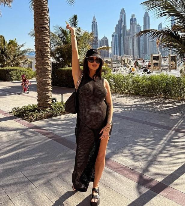 Reality-TV-Star Christina Dimitriou verkündet Geburt ihres Babys