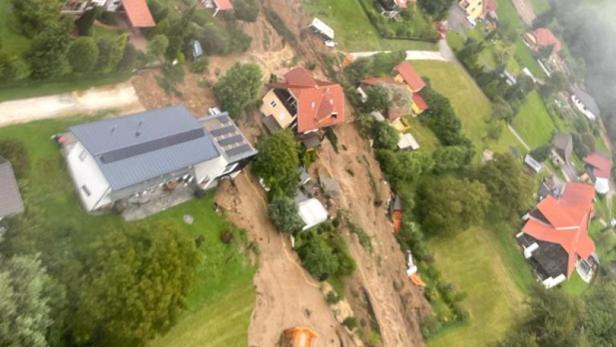 Wieder Niederschlag in Unwettergebieten: "Wir haben Angst vor dem Regen"