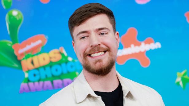 FILES-US-INTERNET-CELEBRITY-FOOD Vorwürfe gegen Youtuber "MrBeast": Manipuliert er seine Videos?