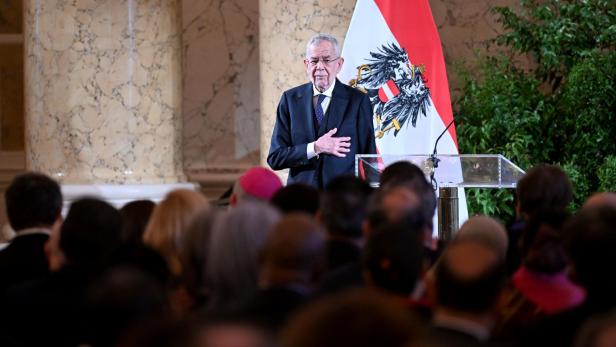 NEUJAHRSEMPFANG FÜR DAS DIPLOMATISCHE CORPS: VAN DER BELLEN