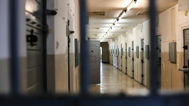 Alexander Westwood wurde zu 15 Jahren Haft verurteilt Gefängnis von innen