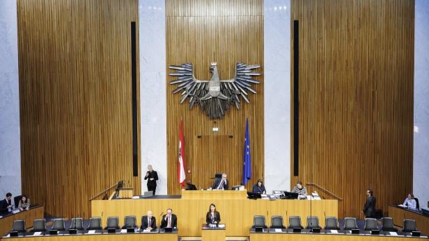 Parlamentssitzung: FPÖ und ÖVP lieferten sich Schlagabtausch