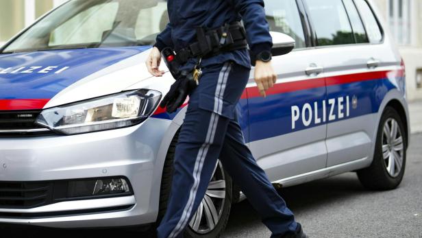 ++ THEMENBILD ++ "POLIZEI" : POLIZEIAUTO