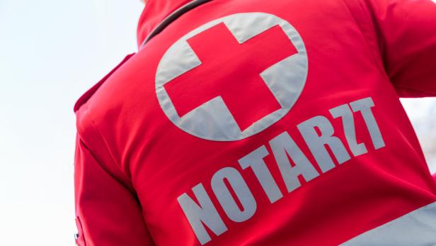 ++ THEMENBILD ++ RETTUNGSDIENST / ROTES KREUZ / RETTUNG