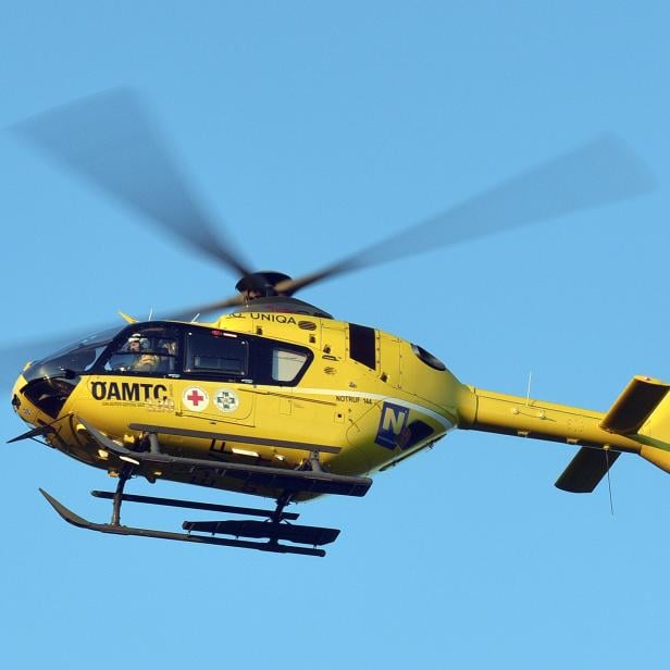24 STUNDEN DIENST DER ÖAMTC NOTARZTHUBSCHRAUBER